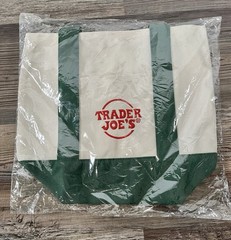 NIP Green Mini Trader Joes Canvas Tote Bag Limited Edit. grocery Store Shopping