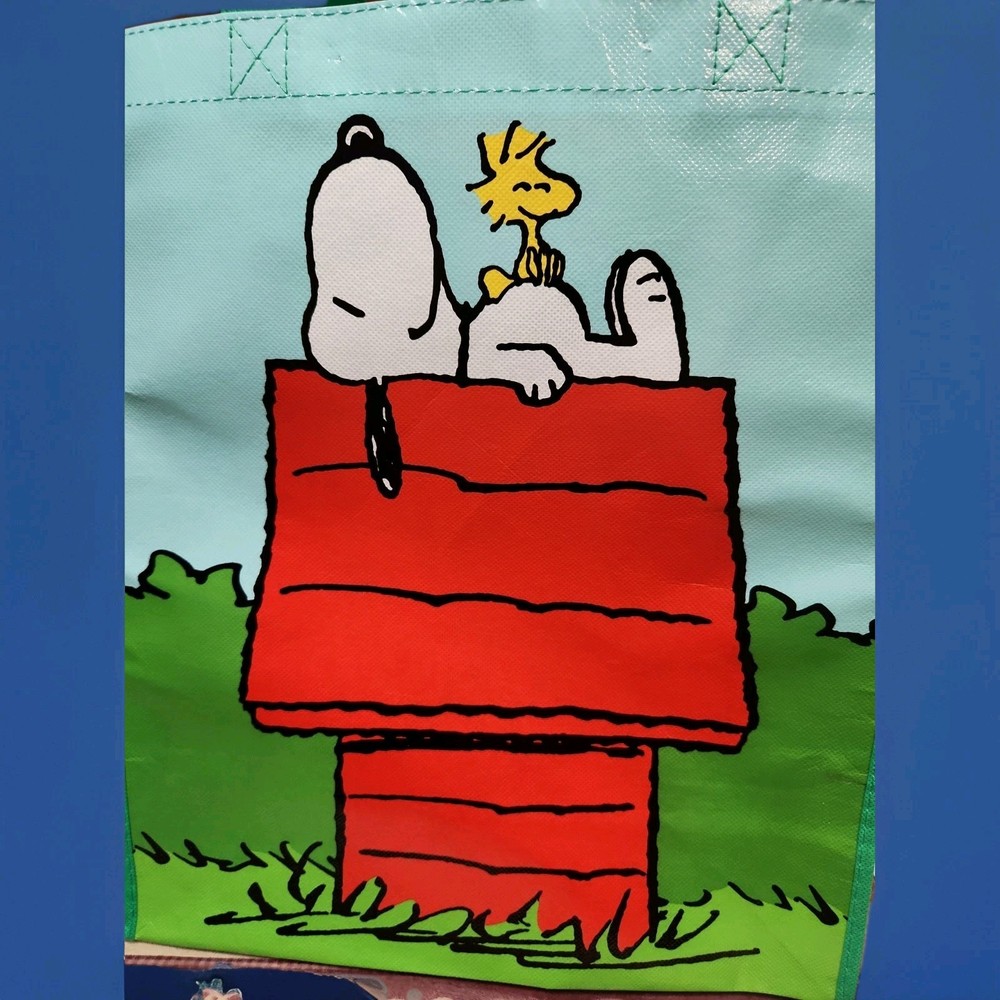 Peanuts Snoopy Woodstock Polyester Tote Bag 13L X 6W X 15H