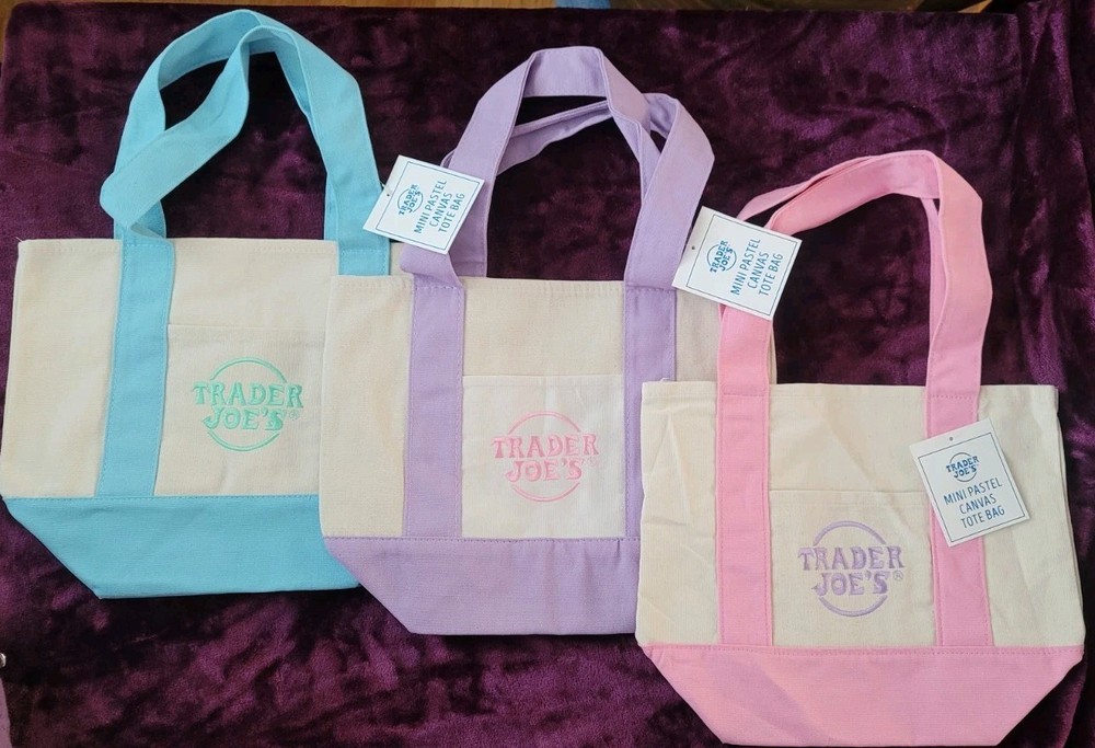 Trader Joe’s NWT Mini Pastel Canvas Tote Bags Set Of 3