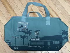 Trader Joe’s 8 Gallons Reusable Bag Cooler Large Insulated DUSTY BLUE NEW