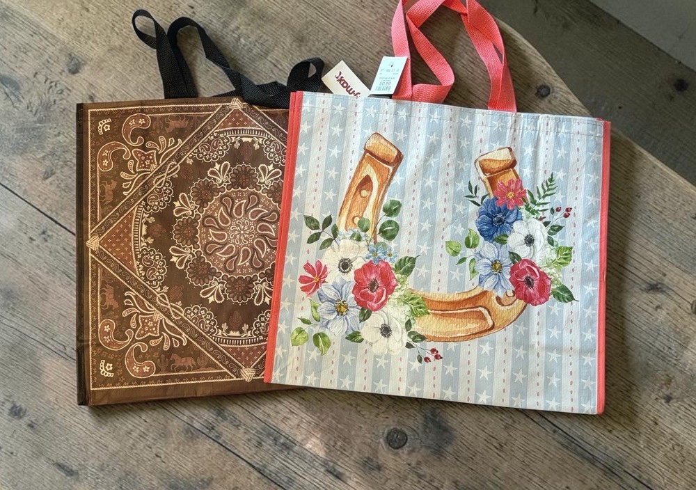 2-Reusable Shopping shoulder Bags-Country Western-Handkerchief-Horseshoe Floral