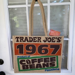 Trader Joe’s “Coffee Beans Pasadena 1967” Jute Tote Premium Collector New NWT