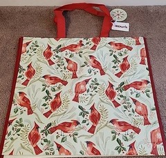 TJ MAXX – Beautiful Cardinals & Holly – Large Reusable Shopping Tote Eco Bag