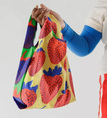 NWT BAGGU BABY ELECTRIC STRAWBERRY MIX BLUE GREEN YELLOW RED REUSABLE TOTE BAG