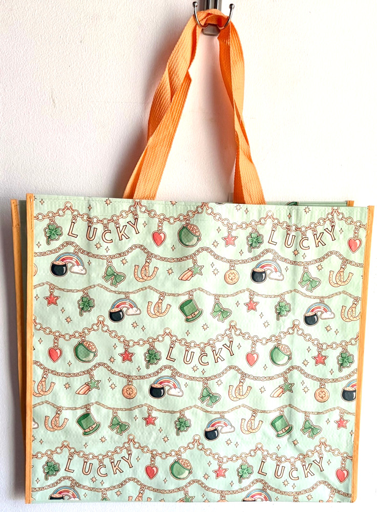 HOMEGOODS REUSABLE LARGE TOTE SHOPPING BAG 20″ X 18″ NEW IRISH LUCKY SHAMROCK