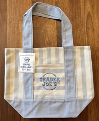 Trader Joe’s Mini Pastel Canvas Tote Bag 2026 Limited Edition Set Of 4, NWT