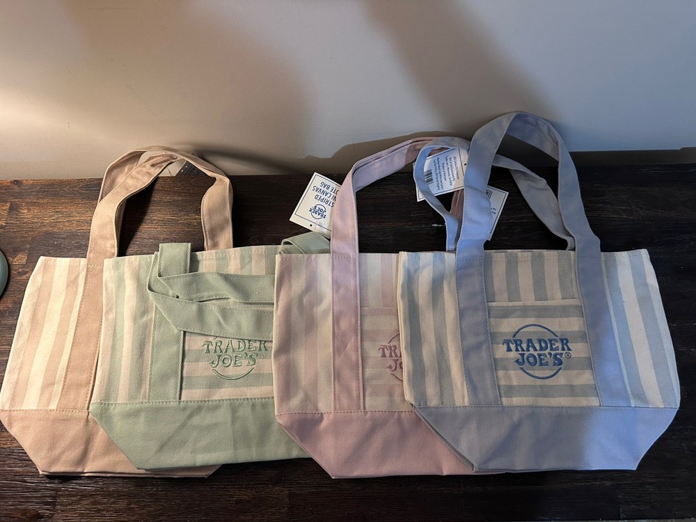4 Trader Joe’s Limited Edition 2026 Drop Mini Stripe Canvas Tote Bag Stripes