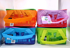 Trader Joe’s Summer 2026 Mini Insulated Tote Bags – 1.5 Gallon – Set Of 4