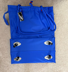Travelwell Cookie Sac Rolling Tote Bag Handles Zipper Red Yellow Blue Retro NWT