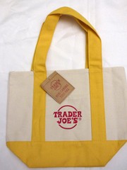 Trader Joe’s Mini Canvas Tote Bag Yellow Holiday 2025 – Limited Edition