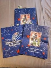 NY GIANTS LEONARD MARSHALL T2T FOUNDATION REUSABLE BAGS 3