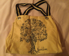 Nordstrom Packable Reusable Heavy Duty Shopping Travel Bag Tote w/ Storage Pouch