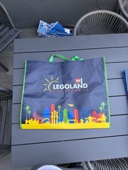 Legoland New York Resort 24″x21″x7″ Extra Large XL Bag Reusable Tote R2c