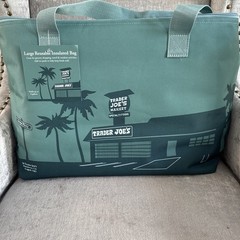 Trader Joe’s Large Insulated Tote Cooler Bag Dusty Blue 8 Gallons